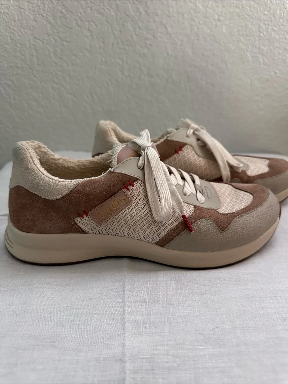 Taos Detour Sand Multi Sneakers Suede Mesh Comfort Walking Shoes  Size 7.5 - Picture 2 of 10